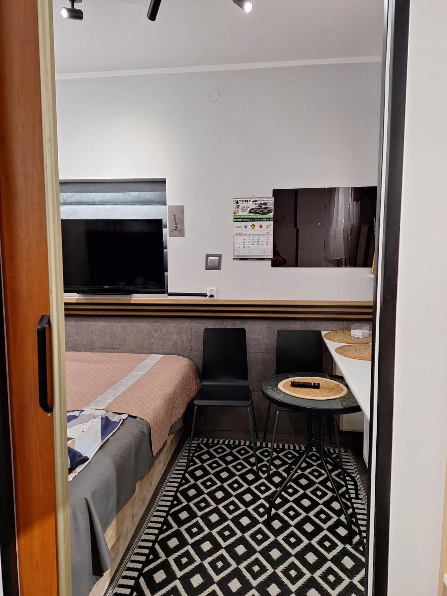 שצ'צ'ינק Mieszkanie Z Ogrodkiem Nr2 מראה חיצוני תמונה